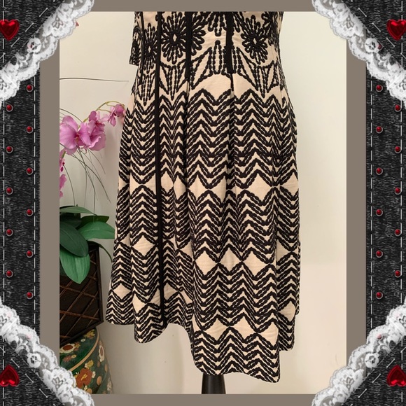 Gabby Skye Multi Embroiled Pattern Pleated Dress - Picture 6 of 9